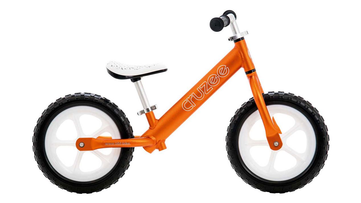 Cruzee balance hot sale bike for sale