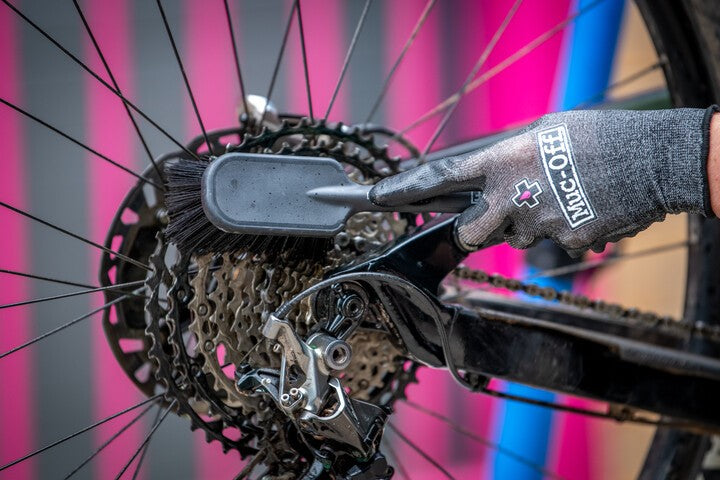 Muc Off Tyre And Cassette Cleaning Brush