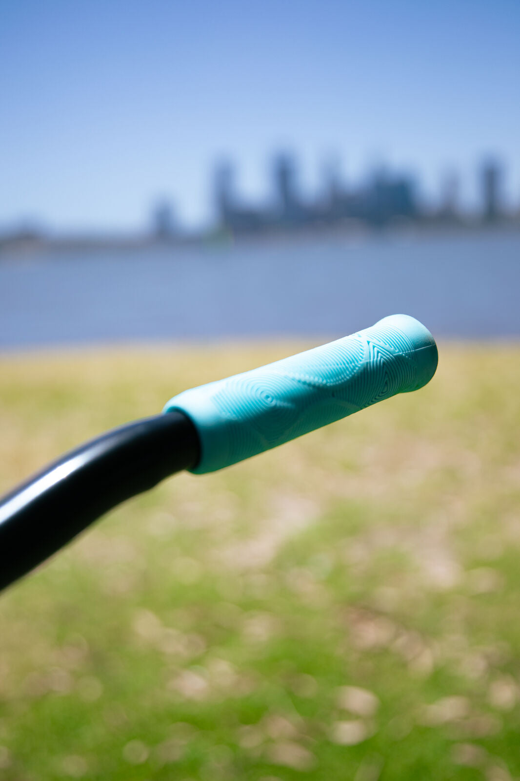 Crisp Switch Stunt Scooter [col:sub Zero]